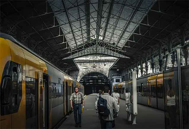 Estacion-trenes-en-Porto.jpg
